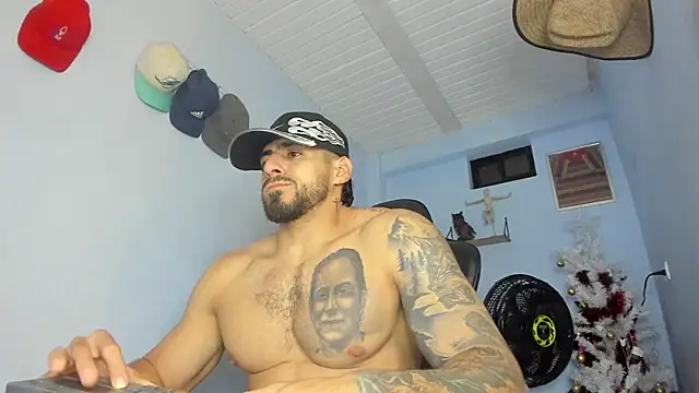 Snapshot of _Poseidon1_ chatting on August 8, 2026, 3:13 am Poseidon1 online show from August 8, 2026, 3:13 am