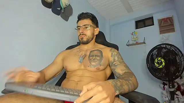 Snapshot of _Poseidon1_ chatting on July 21, 2026, 2:14 am Poseidon1 online show from July 21, 2026, 2:14 am