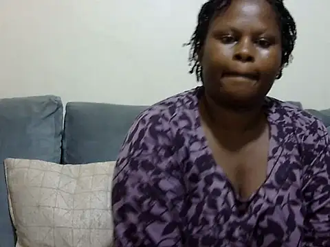 Pretty lilly02 online show from June 9, 2026, 8:10 pm