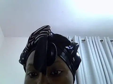 Queen loveer online show from March 24, 2026, 3:28 am