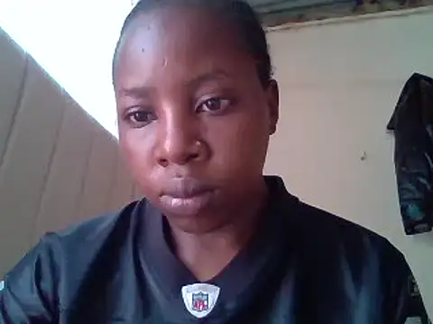 Queen loveer online show from March 15, 2025, 9:09 am