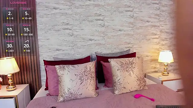 Snapshot of AndreaPink2024 chatting on November 30, 2025, 1:23 pm AndreaPink2024 online show from November 30, 2025, 1:23 pm