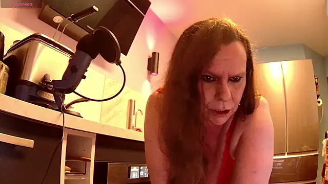 Snapshot of Endrocleia chatting on May 16, 2026, 1:48 am Endrocleia online show from May 16, 2026, 1:48 am