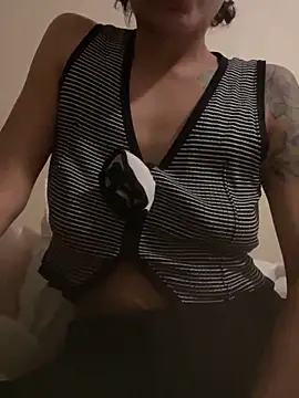 Snapshot of myloveforyouu chatting on February 13, 2026, 5:51 am myloveforyouu online show from February 13, 2026, 5:51 am