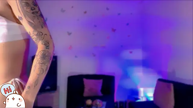 Snapshot of Lucidollts_ chatting on November 1, 2025, 3:57 am Lucidollts online show from November 1, 2025, 3:57 am