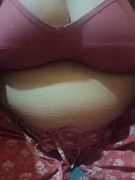 Snapshot of bigboobyrush chatting on November 1, 2025, 11:59 am bigboobyrush online show from November 1, 2025, 11:59 am