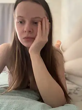 Snapshot of wrenlie chatting on November 9, 2025, 12:31 pm wrenlie online show from November 9, 2025, 12:31 pm