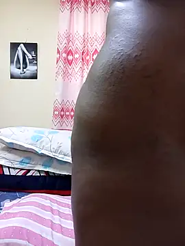 Snapshot of Sexyxcurves chatting on December 14, 2025, 8:31 am Sexyxcurves online show from December 14, 2025, 8:31 am