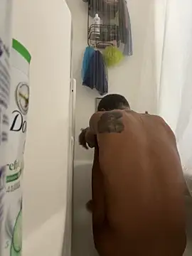 rayyymack online show from October 11, 2025, 8:43 pm