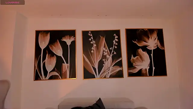 Snapshot of ValeriaRiveraX chatting on March 8, 2026, 4:27 am ValeriaRiveraX online show from March 8, 2026, 4:27 am