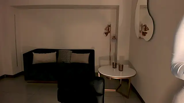 MariaHerrera  online show from April 25, 2026, 9:01 pm