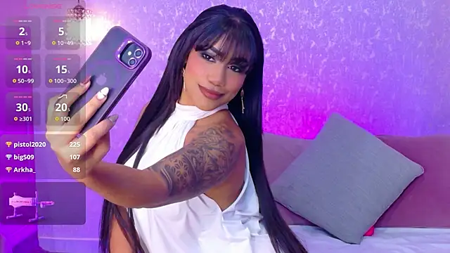 Snapshot of Salome_Diaz_ chatting on June 30, 2026, 5:18 am Salome Diaz online show from June 30, 2026, 5:18 am