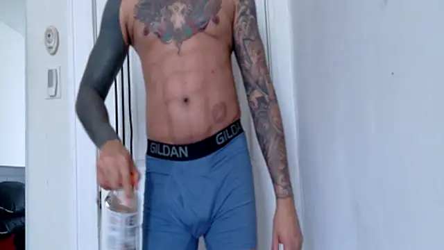 Snapshot of WyattBBC chatting on March 17, 2026, 7:17 pm WyattBBC online show from March 17, 2026, 7:17 pm