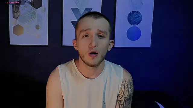 Dylanwhite23  online show from February 24, 2026, 11:38 pm