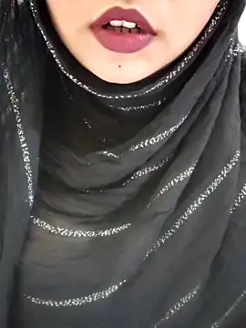 Snapshot of Indian-Nazia chatting on December 16, 2025, 7:18 pm Indian-Nazia online show from December 16, 2025, 7:18 pm