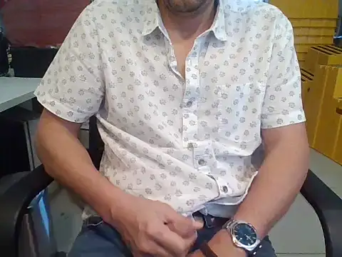 Raimundo1971 online show from November 25, 2025, 3:01 pm