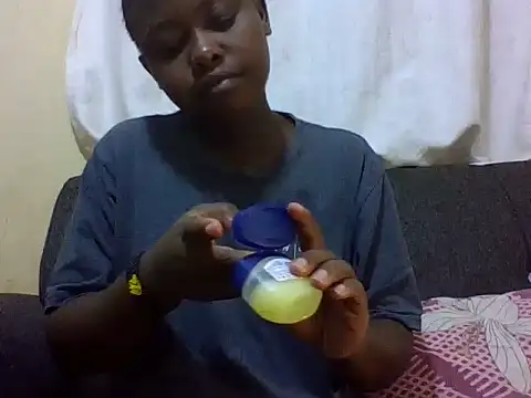Snapshot of Sweetcecie01 chatting on July 20, 2026, 9:50 pm Sweetcecie01 online show from July 20, 2026, 9:50 pm