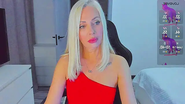 Snapshot of Miya_Kisss chatting on November 1, 2025, 3:06 pm Miya Kisss online show from November 1, 2025, 3:06 pm