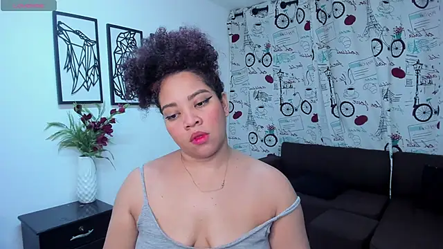 AngelaCoffee online show from February 27, 2025, 3:08 am