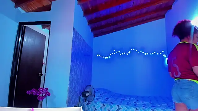 AngelaCoffee online show from February 21, 2026, 9:28 pm