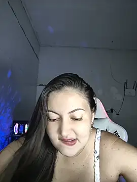 dani123unica online show from April 27, 2026, 10:24 am