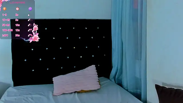 auroraa sexy online show from October 11, 2025, 4:30 pm