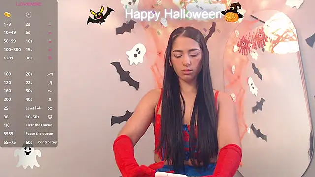 Thayssa ross online show from October 31, 2025, 12:35 pm