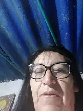 Snapshot of clarita_01 chatting on June 15, 2026, 11:37 pm clarita 01 online show from June 15, 2026, 11:37 pm
