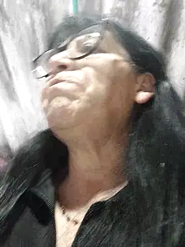 Snapshot of clarita_01 chatting on October 24, 2025, 11:09 am clarita 01 online show from October 24, 2025, 11:09 am