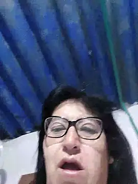 Snapshot of clarita_01 chatting on June 18, 2026, 10:20 am clarita 01 online show from June 18, 2026, 10:20 am