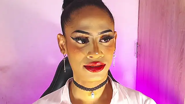 Snapshot of Aslhy_Goddessx chatting on October 25, 2025, 11:27 pm Aslhy Goddessx online show from October 25, 2025, 11:27 pm