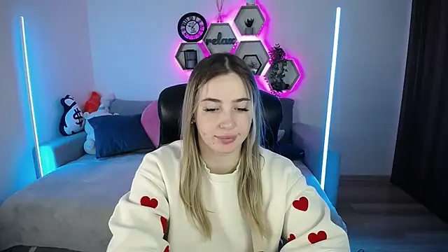 SabrinViolet online show from October 20, 2025, 8:04 am