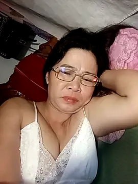 Sexy-asslove90 online show from September 12, 2025, 3:12 pm