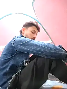 Indiandaddy11 online show from December 8, 2024, 2:19 pm