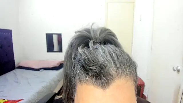 Snapshot of vikyadams chatting on October 29, 2025, 2:43 am vikyadams online show from October 29, 2025, 2:43 am