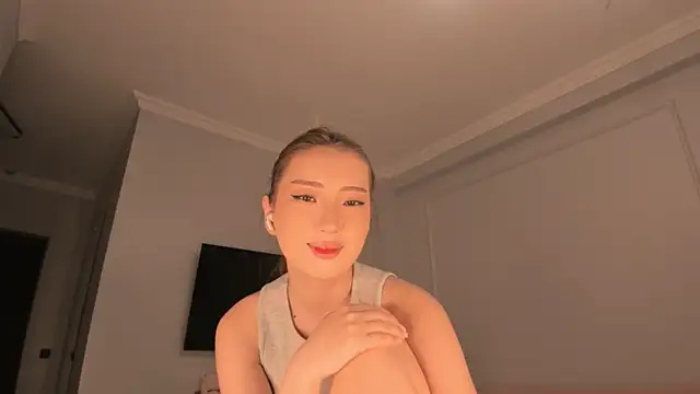 Snapshot of tinki_winkii chatting on July 25, 2026, 3:29 pm tinki winkii online show from July 25, 2026, 3:29 pm