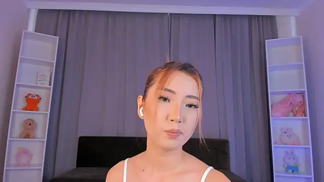 Snapshot of tinki_winkii chatting on October 20, 2025, 9:32 am tinki winkii online show from October 20, 2025, 9:32 am