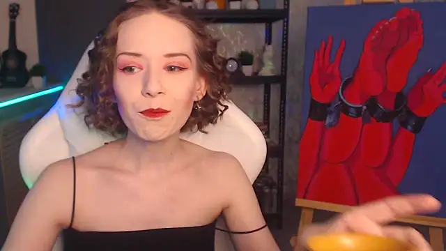 FascinatingEyess online show from October 11, 2025, 7:48 pm