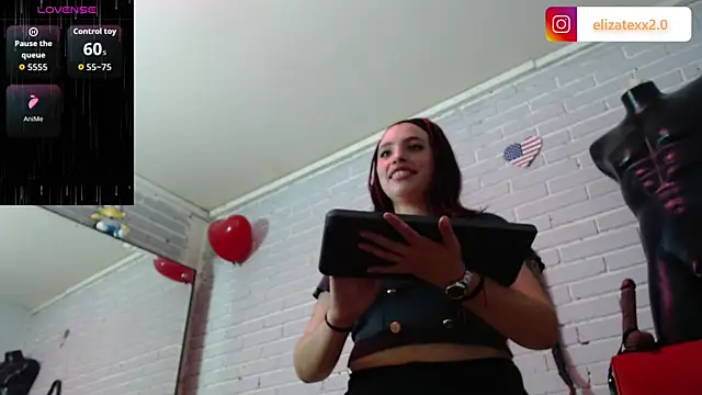 Snapshot of elizatexx chatting on June 2, 2026, 7:03 pm elizatexx online show from June 2, 2026, 7:03 pm