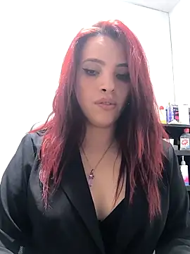 elizatexx online show from April 28, 2026, 11:42 pm