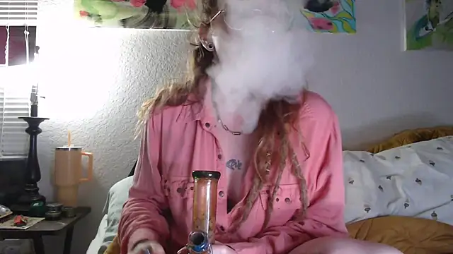 Snapshot of Babz0ntheR0x chatting on January 24, 2025, 7:41 am Babz0ntheR0x online show from January 24, 2025, 7:41 am