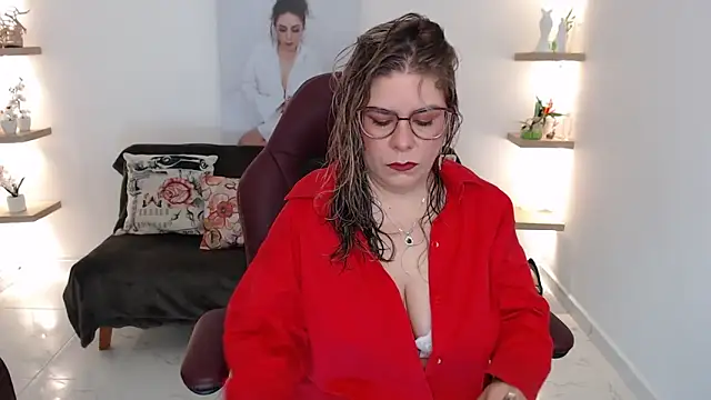 zehra sanem online show from April 20, 2026, 3:35 pm