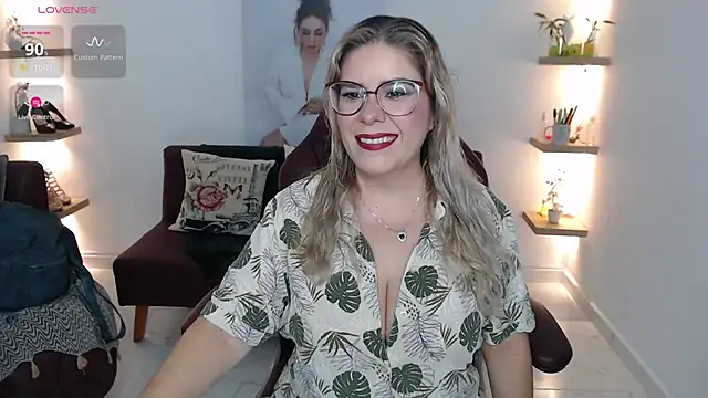 zehra sanem online show from June 10, 2026, 7:15 pm