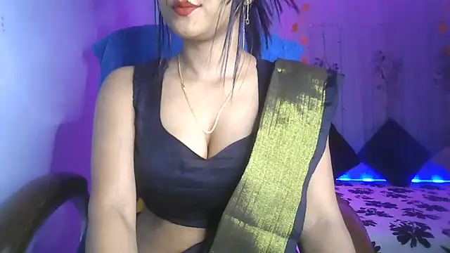 Queenhimanshi online show from February 25, 2025, 7:20 am