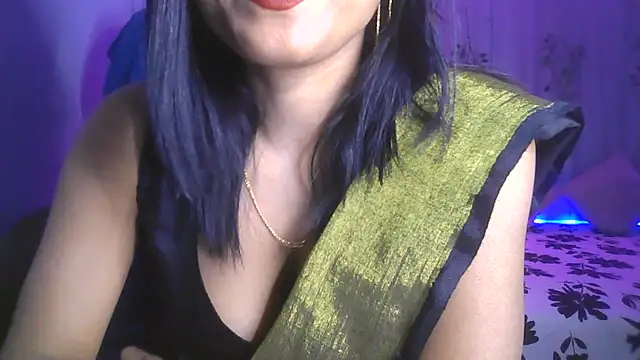 Queenhimanshi online show from February 20, 2025, 5:41 pm
