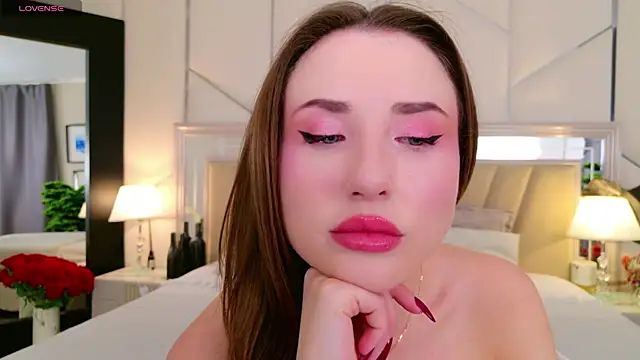 Jullia Carter online show from October 23, 2025, 6:12 am