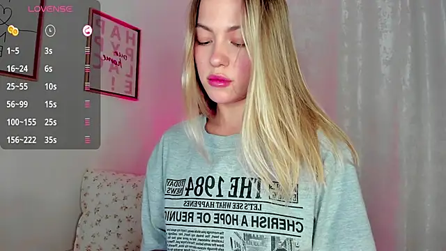 damn cutie online show from March 12, 2025, 8:09 pm