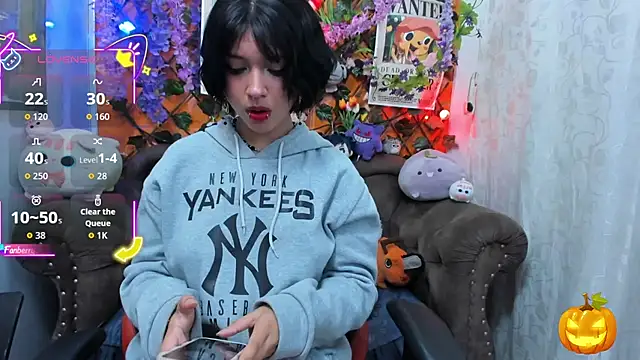 ravenn 20 online show from November 3, 2025, 11:25 am