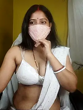 Snapshot of natasha_bhabhi chatting on June 1, 2026, 2:23 am natasha bhabhi online show from June 1, 2026, 2:23 am