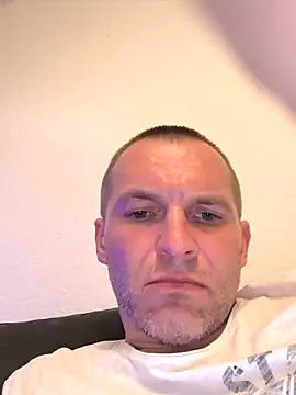 Snapshot of AttractiveSilk5 chatting on March 8, 2026, 7:00 am AttractiveSilk5 online show from March 8, 2026, 7:00 am